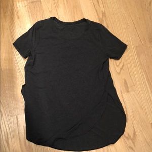 Lululemon short sleeve gray top